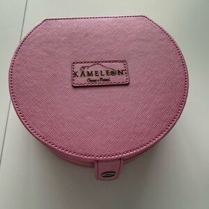 Pink Round Kameleon Jewelry Box